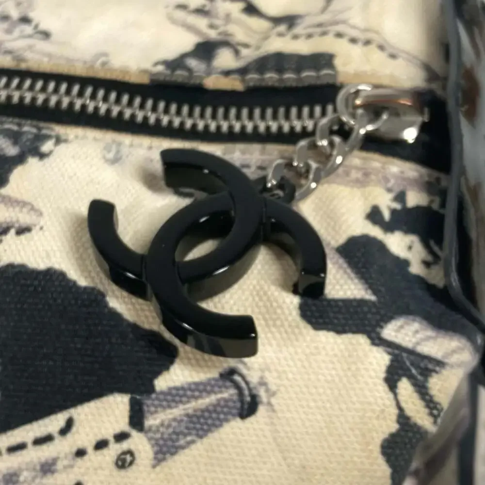 CHANEL Black Canvas Bag
